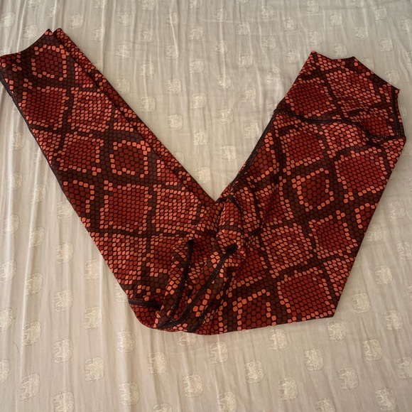 Balance Athletica Copperhead Leggings - Picture 3 of 3